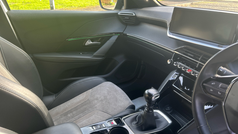 Peugeot 208 1.2 PureTech 100 GT Premium 5dr Petrol Hatchback